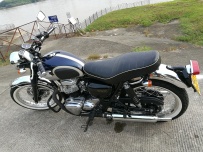 一手纯水川崎W650（准新）