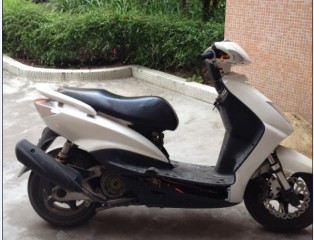 广州海珠区··代友出售··06全改YAMAHA劲战·