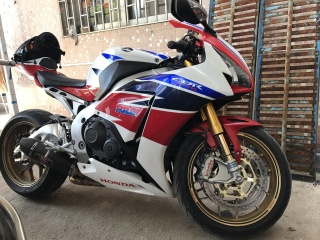 14年CBR1000 SP