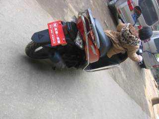 二出一（五羊本田优客110、草上飞）