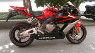 举国同庆自刀1900梅州39900卖部分改件05CBR1000 一楼有视频