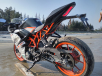 换车急出KTM RC390