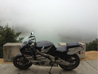 代友发帖出售本田CBR23