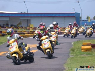 意大利 比亚乔 改装80CC