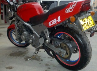 广西容县出售本田CB-1卖7800,小刀