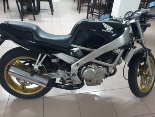 代友出售碣石一手VT250 超值价~