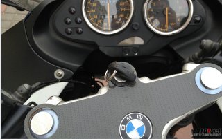 《代友发帖》广东珠海出售R1100S和F650CS，总价86000元》