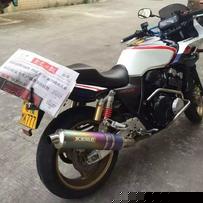 东莞寮步代友出精神企理CB400 VTEC3猪头版一台