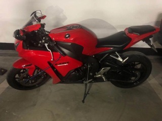 15cbr1000美版，原板原漆，原装度99%