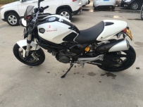 出售14年杜卡迪696，此车展厅摆放过多，车况无敌。