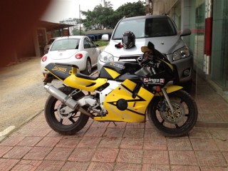 广西灵山代友出新净CBR250(NC22)新上有视屏！！！！！！！！！！！