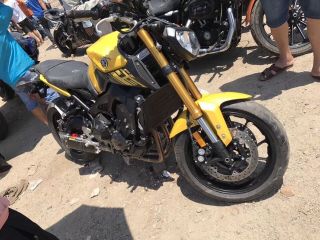 转让刚过磨合期雅马哈MT09