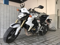 广州市白云区代友出售13年本田变异大黄蜂