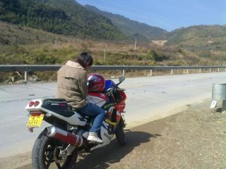 河源出售CBR22 送美女一个 接小刀