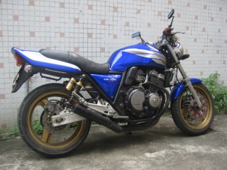 容桂出售94CB400 吉村声浪排气整段。