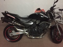 惠州博罗县园洲镇15800出售01年黄蜂600