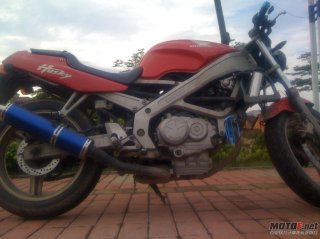 清远出售一部VT250    5000大元 接刀