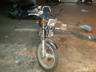 佛山顺德容桂3500元出售本田CBT125