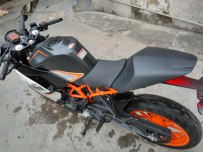 出KTM RC390