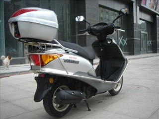 出售一台本田佳颖125，10年车6000公里不到 可刀