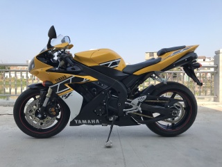 出售05年雅马哈R1