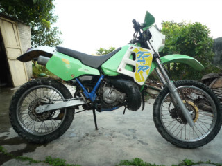 中山出台铃木TSR125CC越野车5000元有视频