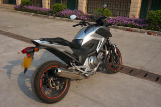 14款NC700X顶配DCT手自一体  ABS联动刹车