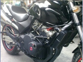 从化出04年小黄蜂..（暂停出售）