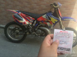 白云区出售03年雅马哈YZ250