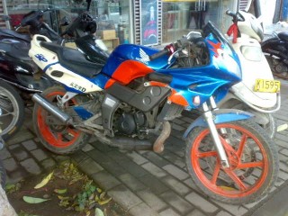 出售NSR125猫眼尸 广东2500包运.. 还出点P3垃圾.