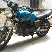 便宜出售盗匪77a·蓝宝石250