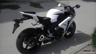 楼下有图片广东地区出售98小黄蜂