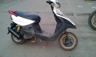 贵港850元出售仿福喜125C踏板