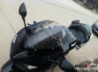 广西钦州出售一辆07年10R