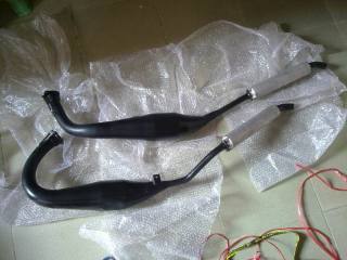 广州出售P3改装JHA排气等配件400-2200《咪表，JHA已售》再出原装整段排气