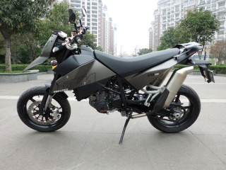 佛山三水转让全原装带可查档真牌KTM690超级滑胎。接受换车