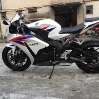 代友出售 12年美版CBR1000