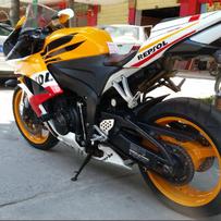 广西北流出08年CBR600RR