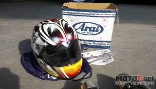 兄弟排气，ARAI头盔，GYTR排气07R1专用