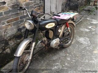 江门出收藏极品YB100   求秒       可小刀