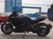 12年杜卡迪大魔鬼