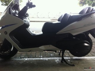 接受换同等差价的车  清远出06高配银翼600    29000接刀