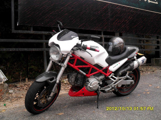 代友发帖05年超爆杜卡迪