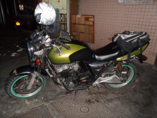 深圳地区出售精神CB400....14000...