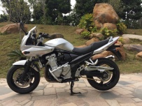 降价出09匪王GSF1250S高配ABS