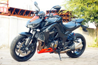 出15年欧版顶配川崎Z1000 全新车回来 送手续