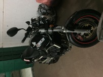 惠州市博罗县园洲镇16500元出售01年黄蜂600。