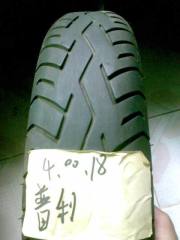 出售140/70/18邓禄普一条 300块