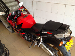东莞地区出售很新净04 F5 CBR600cc