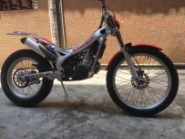 代友出售04年意大利攀爬250